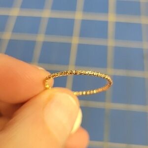 Textured Gold Tone Ring Size 8